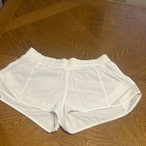 Lulu lemon white shorty shorts size 8